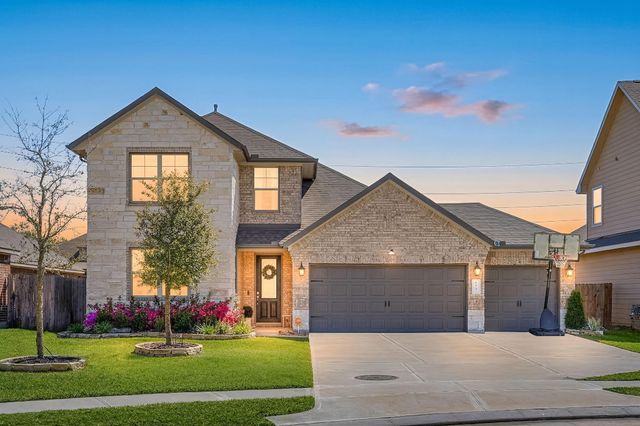 11107 Thinleaf Alder Way — Fairway Farms