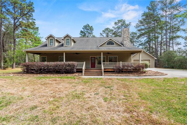 12062 Ike White Rd — Cedar Hill Estates