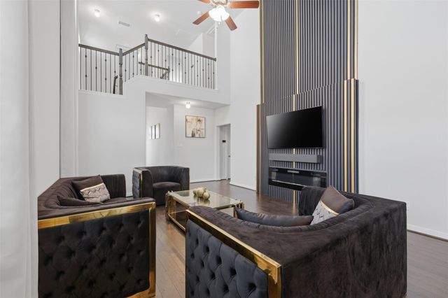 7415 Casuna Ln — Marvida Sec 20