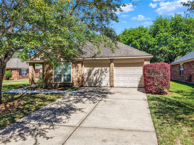26920 Carriage Manor Ln — Kings Manor Sec 16