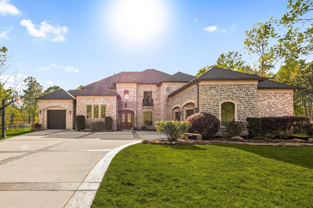 27507 Hunter Creek Ct — Benders Landing Estates