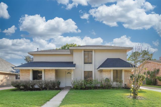 2822 Colonial Dr — Colony Bend