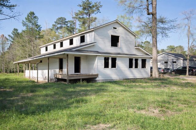 21611 Walker Dr — Twin Lakes 02