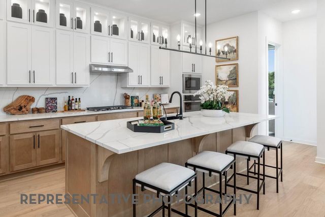 327 Silver Sage St — Grand Central Park