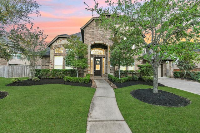 13918 Majestic Spring Ln — Fall Creek