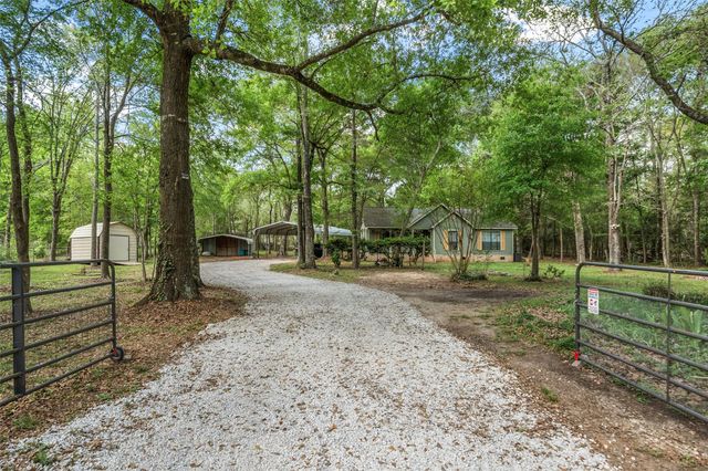 27311 Decker Woods Dr — Decker Woods