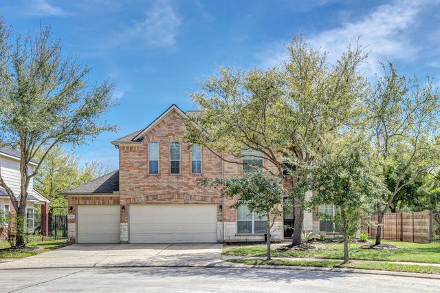 3002 Vincent Crossing Dr — Canyon Lakes At Legends Ranch