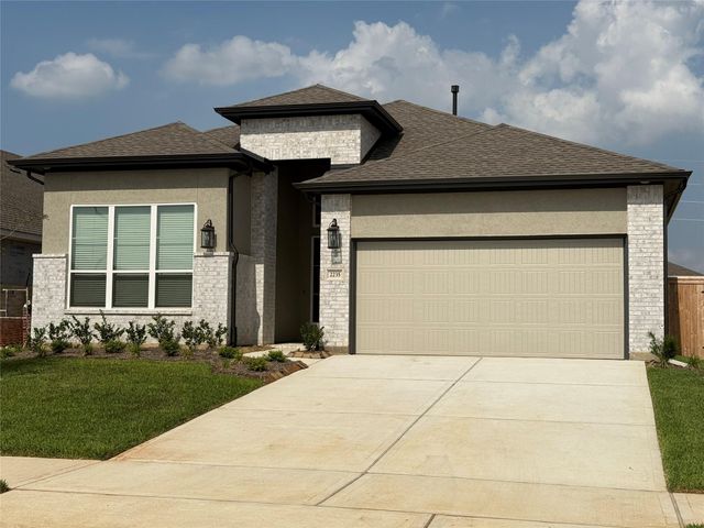 2235 Cold Stream Ln — Wood Leaf Reserve