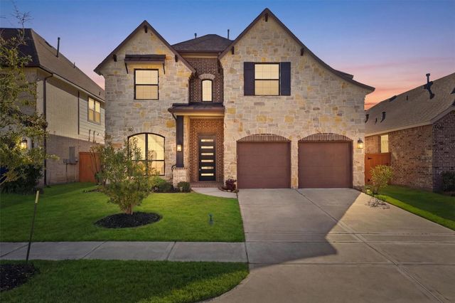15622 Upper Lochton Dr — Balmoral Sec 21