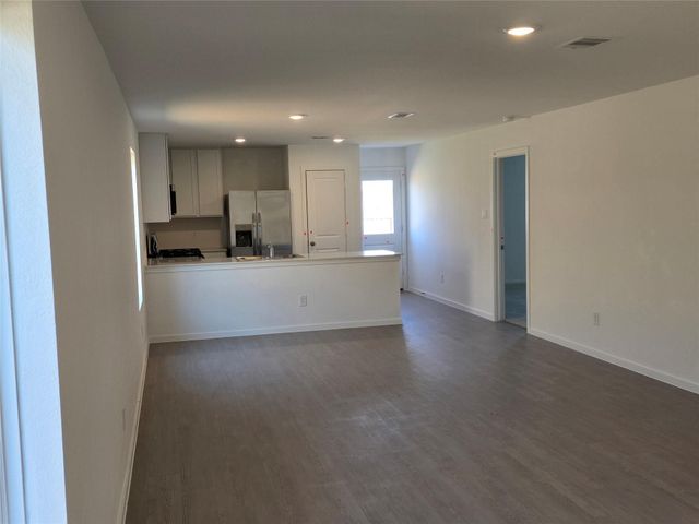 14700 South Ascot Bend Cir — Meadow Park