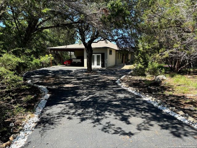 317 Saddle Mountain — THE CROSSING