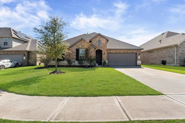 5807 Brimstone Hill Ln — Water Crest on Lake Conroe