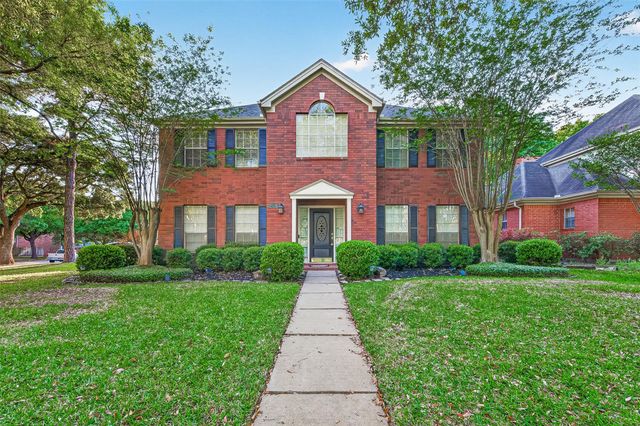 1422 N Yegua River Cir — Riverbend North