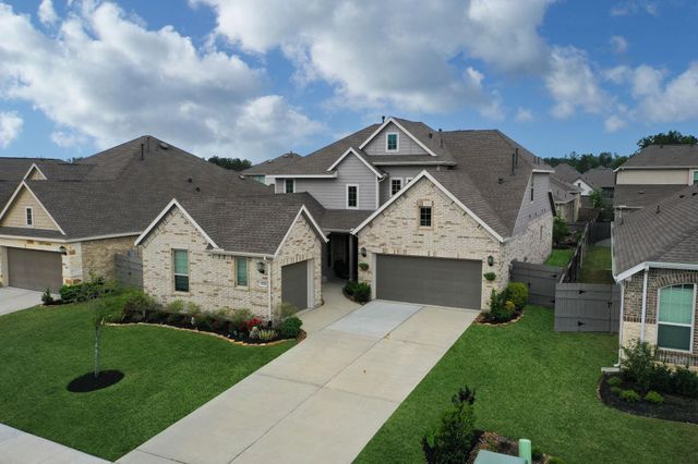 18323 Tiger Flowers Dr — Artavia