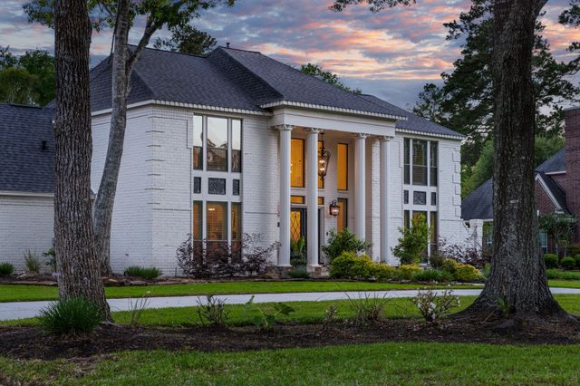 13303 Lost Creek Rd — Hunterwood