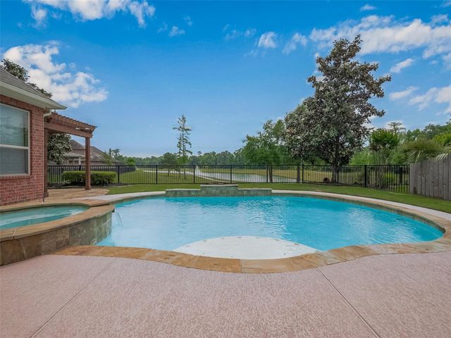 2711 King Point View Ln — Lakes/Cyperss Forest Sec 03