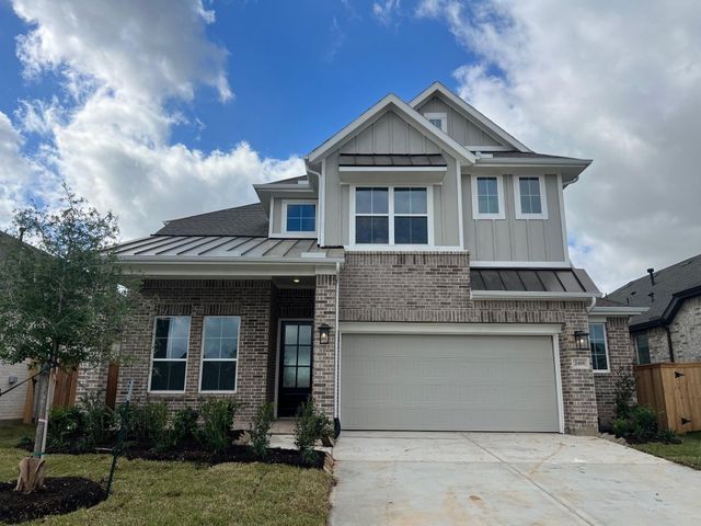 2418 Garden Arbor — Wood Leaf Reserve