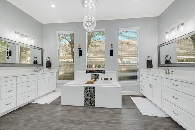 12919 Park Forest Trl — Park Forest