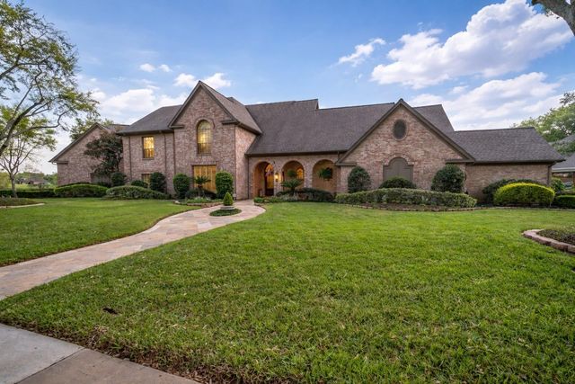 23 Muirfield Way — Sweetwater
