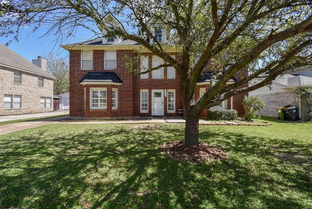 4311 Glen Avon Dr — Village Grove Sec 01