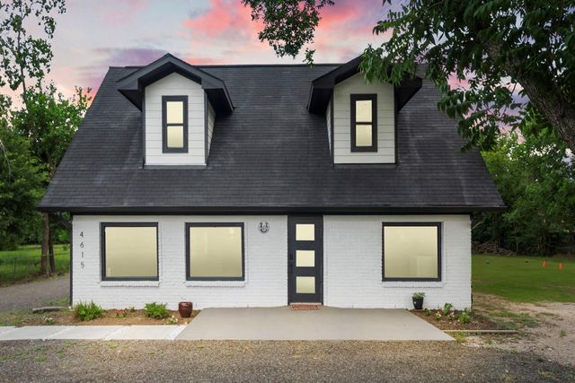 4615 W Walnut — H T & B R R
