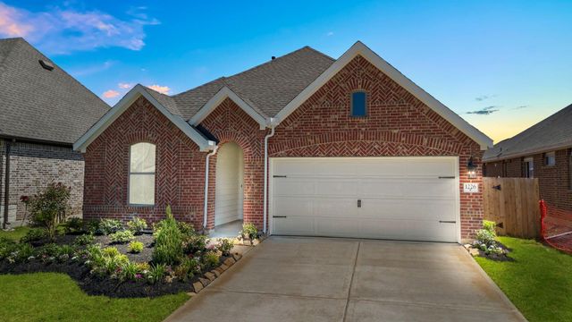 42702 Mystery Ln — Escondido