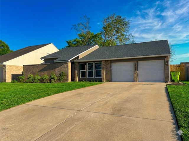 1127 New Tree Ln — Hunters Glen