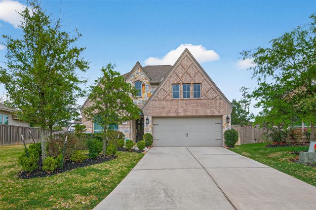 561 Cedar Harbor Ct — GRAND CENTRAL PARK