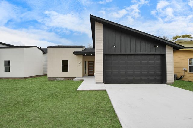 319 E Gulf St — Wright George