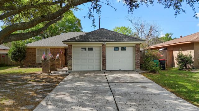 2205 Buchanan Dr — Plumwood Sec 04