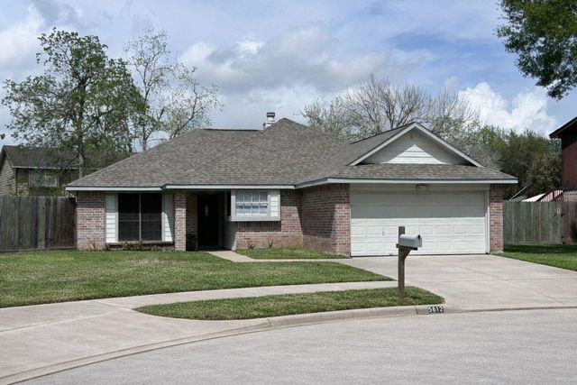 5612 Countryaire St — Countryside Sec 3
