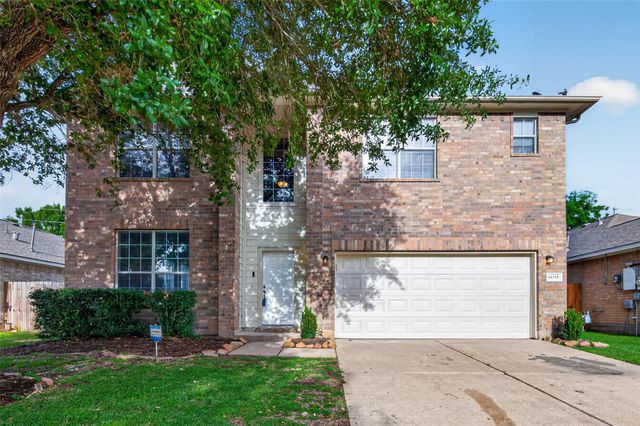 16315 Woma Ct — Oak Lake Court