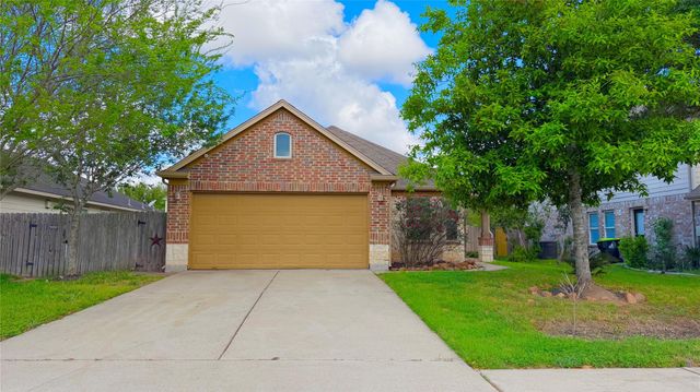 2102 Indian Clearing Trl — Fairpark Village