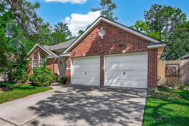 18 Mulberry Glen Pl — Wdlnds Village Alden Br 28