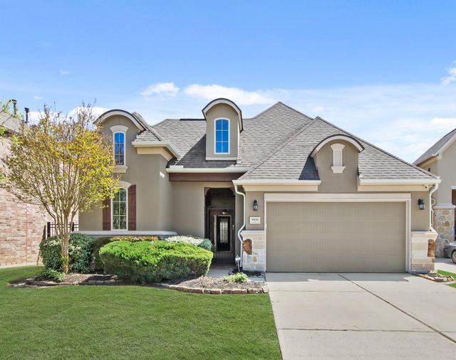8931 Leaning Hollow Ln — Gleannloch on the Green