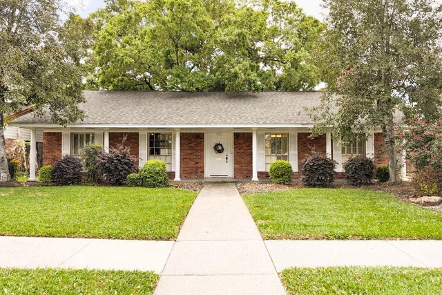 1313 Lafayette Ave — Mount Vernon Sec 01