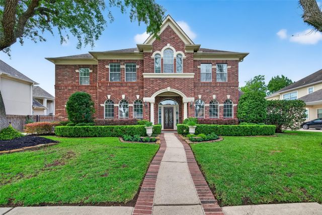 15 Stonecliff Cir — New Territory Prcl Sf-13