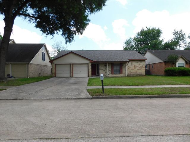 7514 Echo Pines Dr — Atascocita South Sec 01