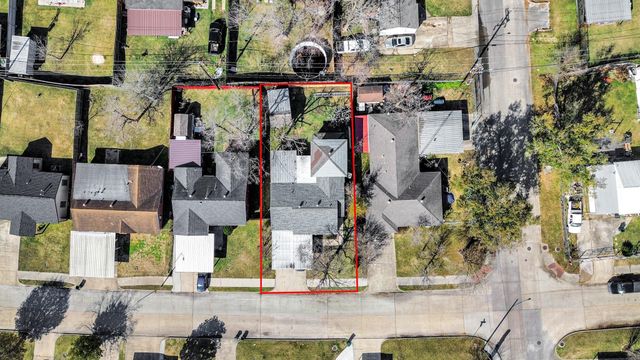 2221 Camille Street — Red Bluff Terrace
