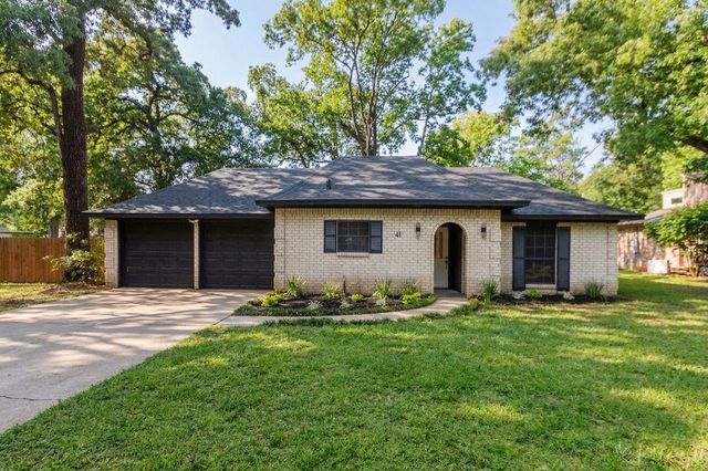 41 Artesia — Artesian Oaks 01