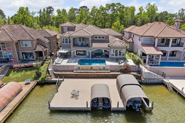 14710 Paradise Oak Dr — Water Oak