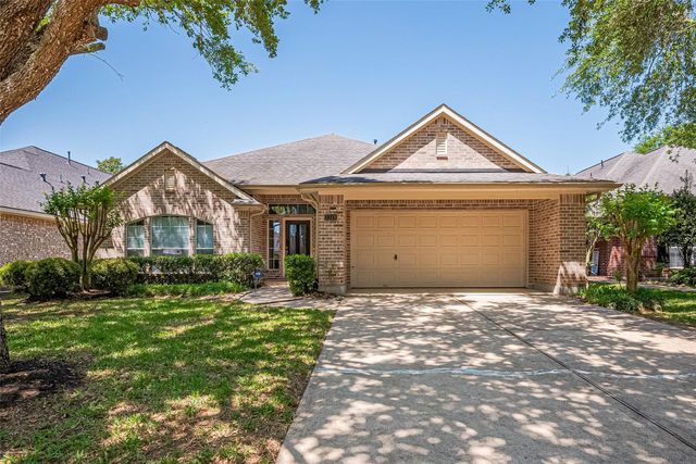 3318 Thistlegrove Ln — Orchard Lake Estates Sec 1
