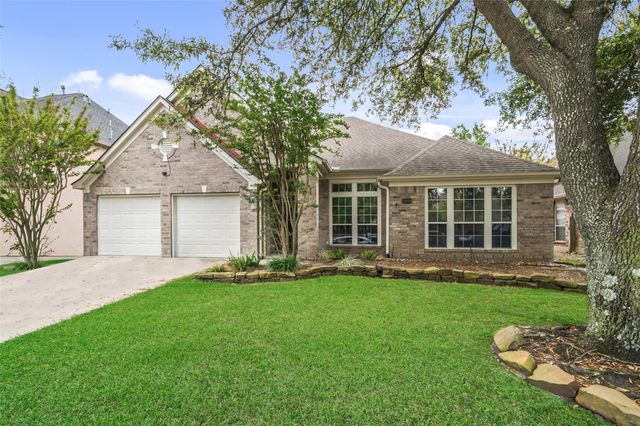 15814 Maplewick Dr — Lakewood Grove Sec 12