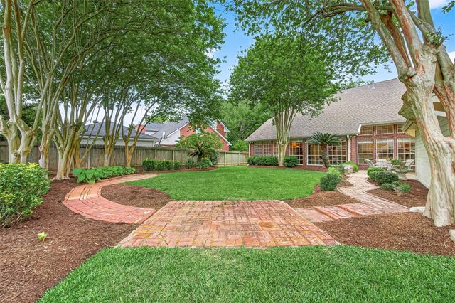 6006 Mound Airy Ct — New Territory