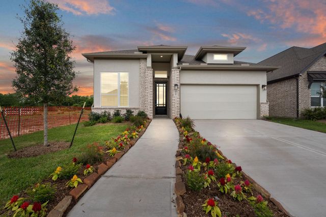 1118 New Haven Lane — Sienna