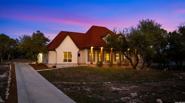 117 Sabella — CASCADA AT CANYON LAKE
