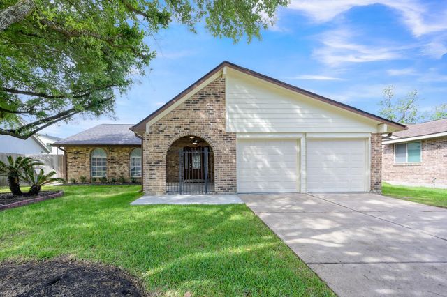 23911 Spring Moss Dr — North Spring Sec 01 U/R & R/P