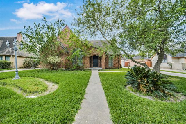 2119 Bright Meadows Dr — Meadowcreek Sec 5