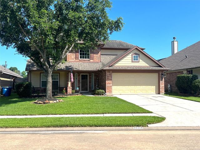 19314 Camellia Bend Cir — Stone Forest