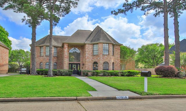 17618 Hidden Forest Dr — Memorial Northwest Sec 09